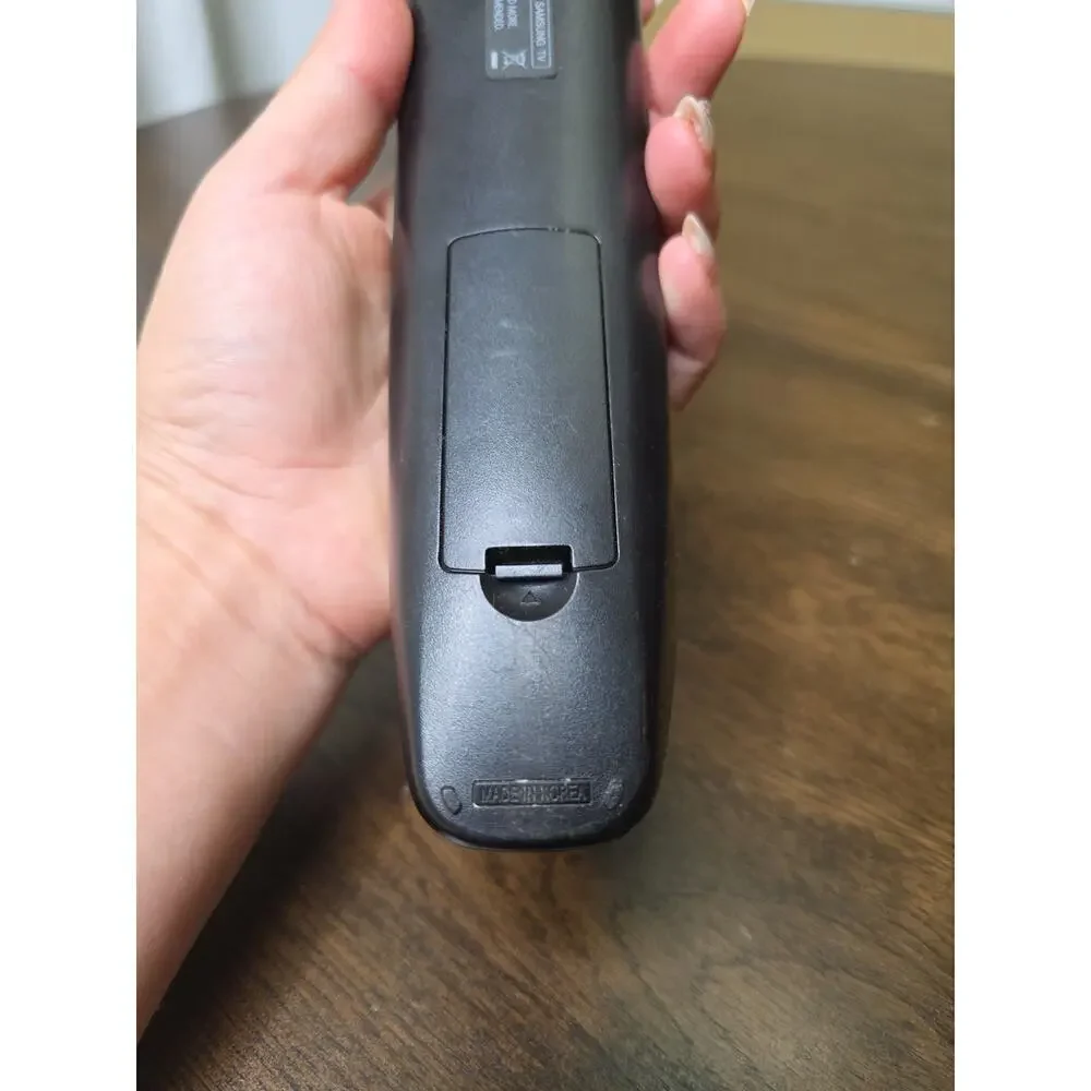 Samsung BN59-00852A Remote Control‎ for TV LN32B550 LN32B650 LN40B610